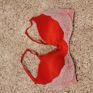 Victoria's Secret 34D